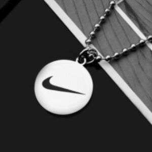 Swoosh pendant with chain